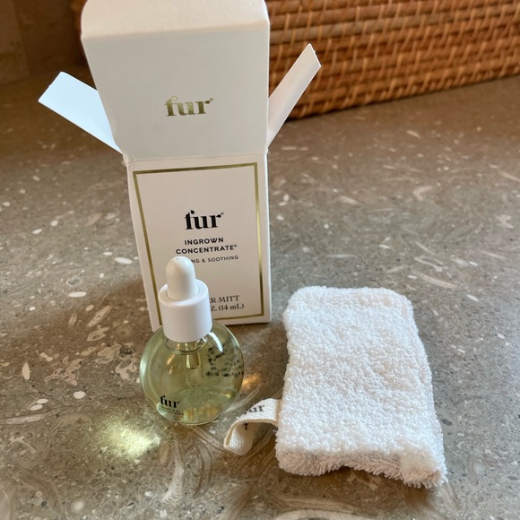 FUR Ingrown Concentrate + Finger Mitt - Picture 2 of 4